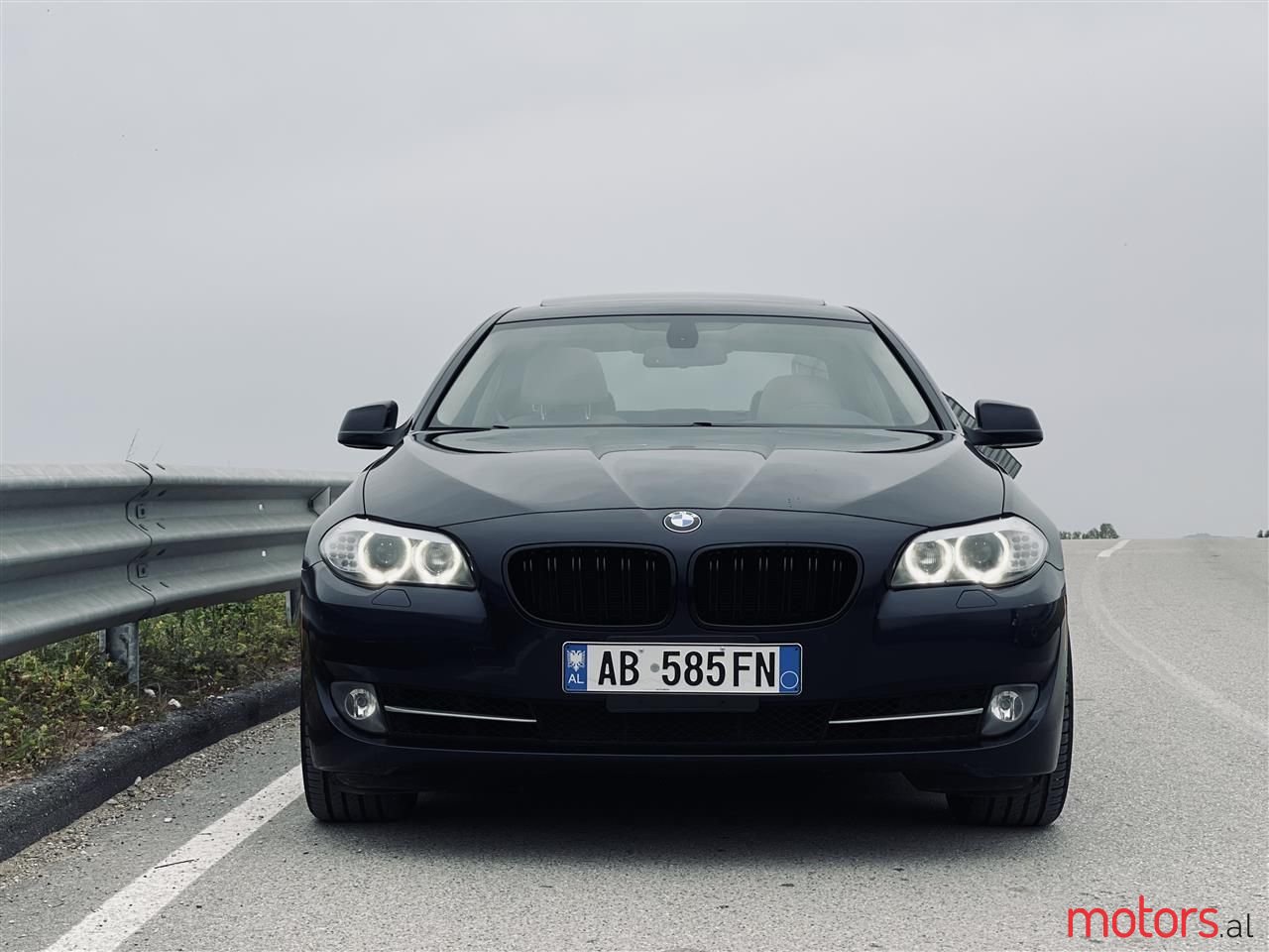 2011' BMW 535 photo #6