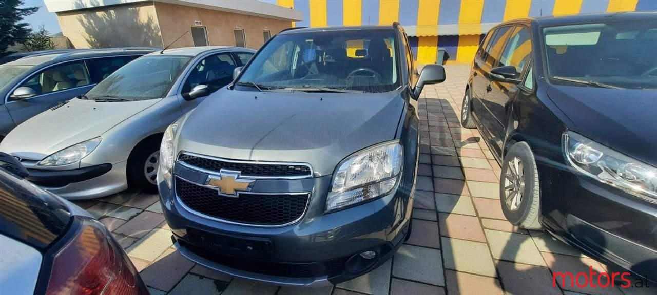 2011' Chevrolet Orlando photo #2