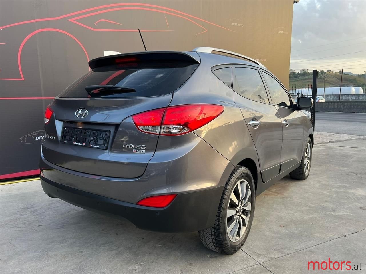 2011' Hyundai Tucson photo #4