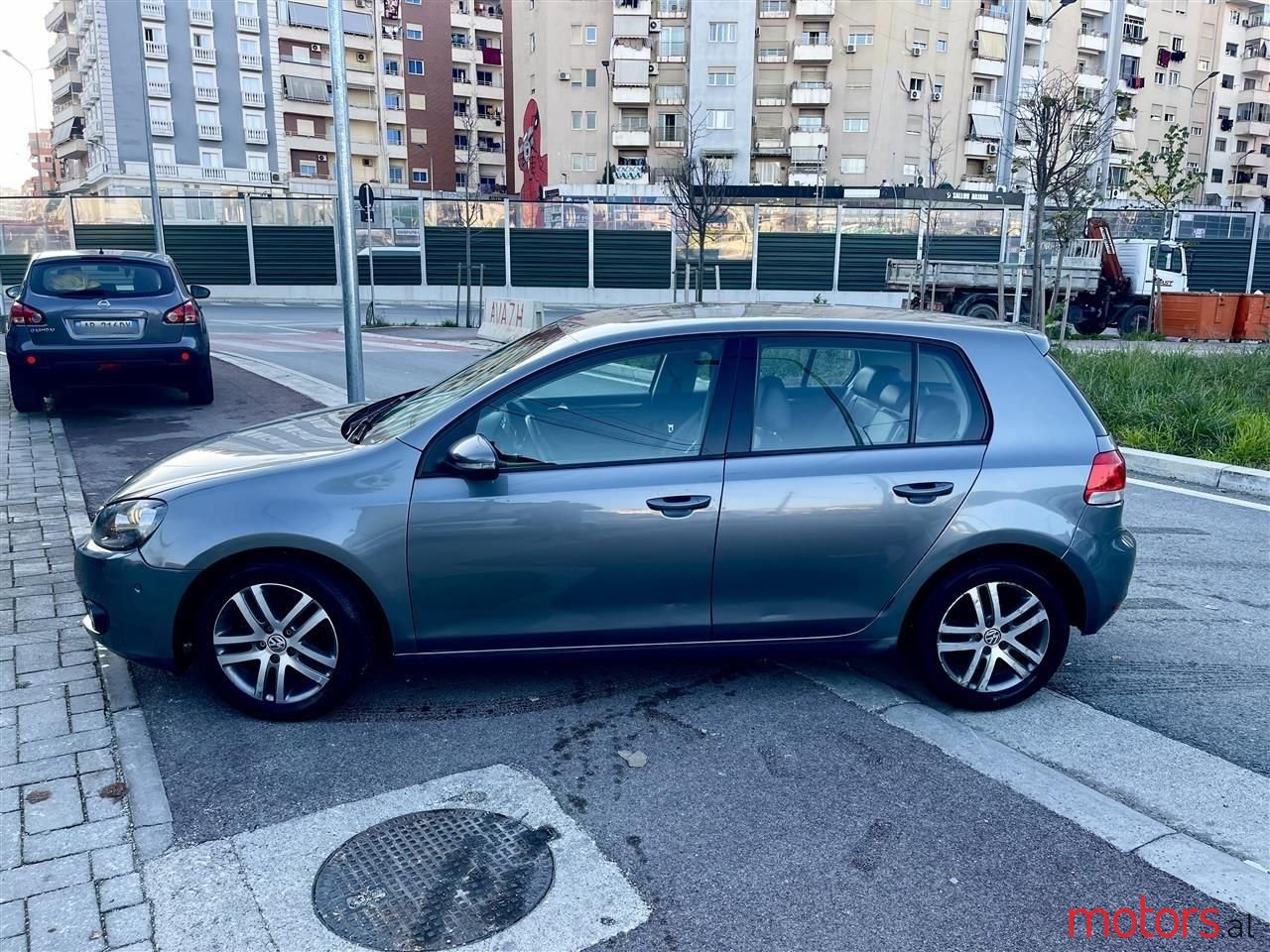 2012' Volkswagen Golf photo #4