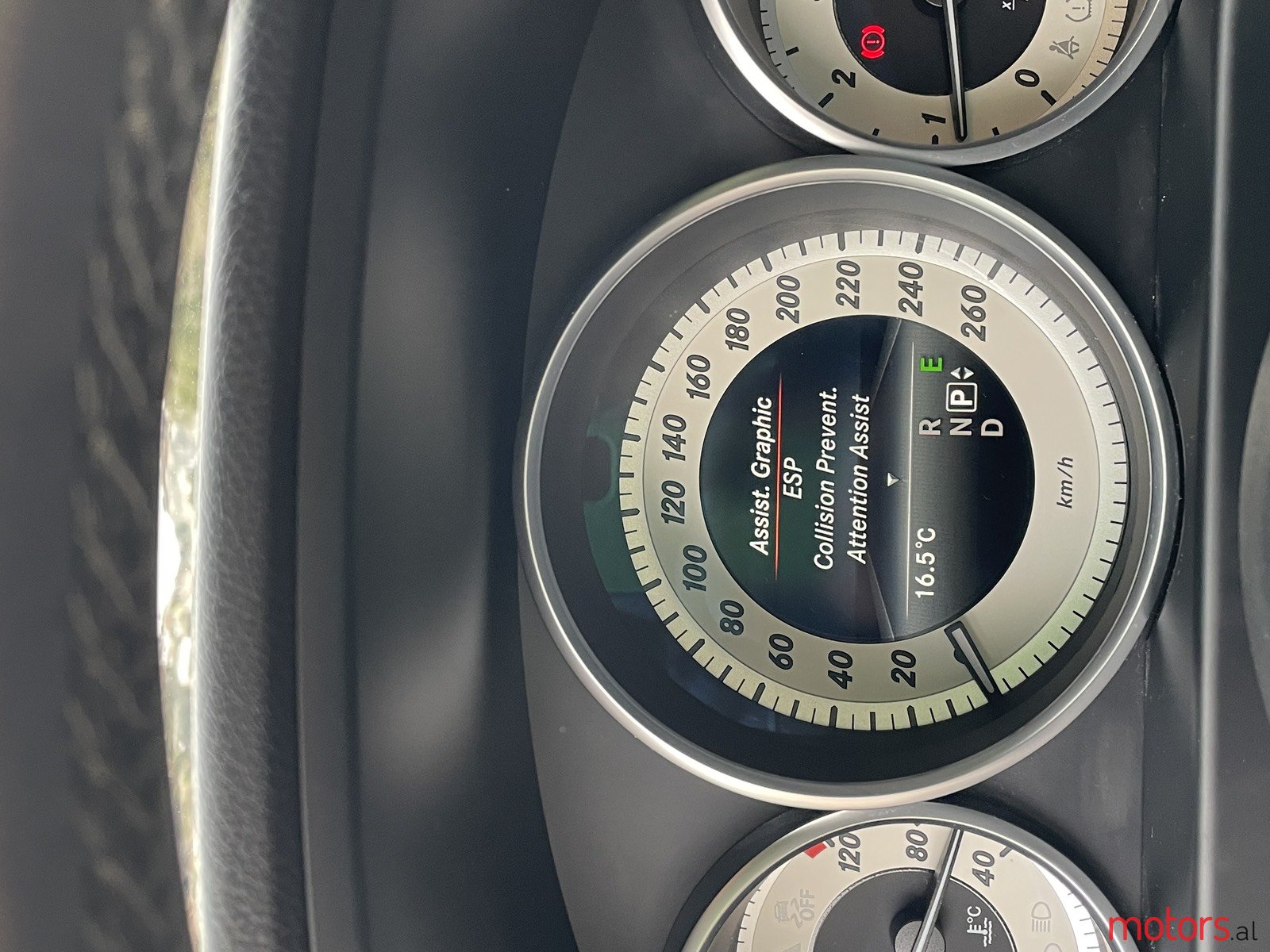 2016' Mercedes-Benz E-Class photo #5