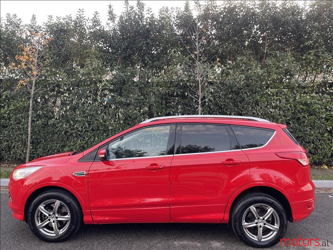 2014' Ford Kuga photo #4