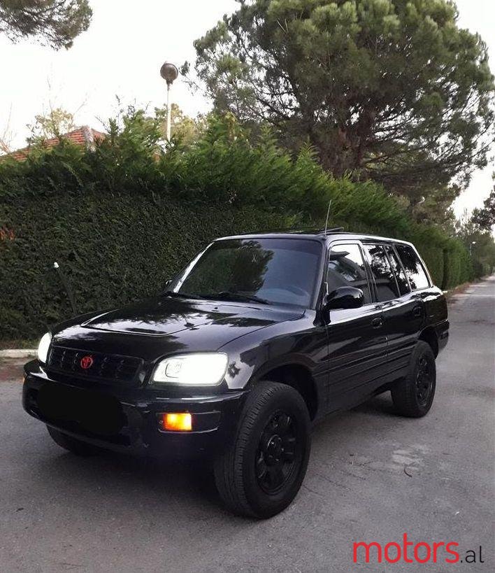 1998' Toyota RAV4 photo #1