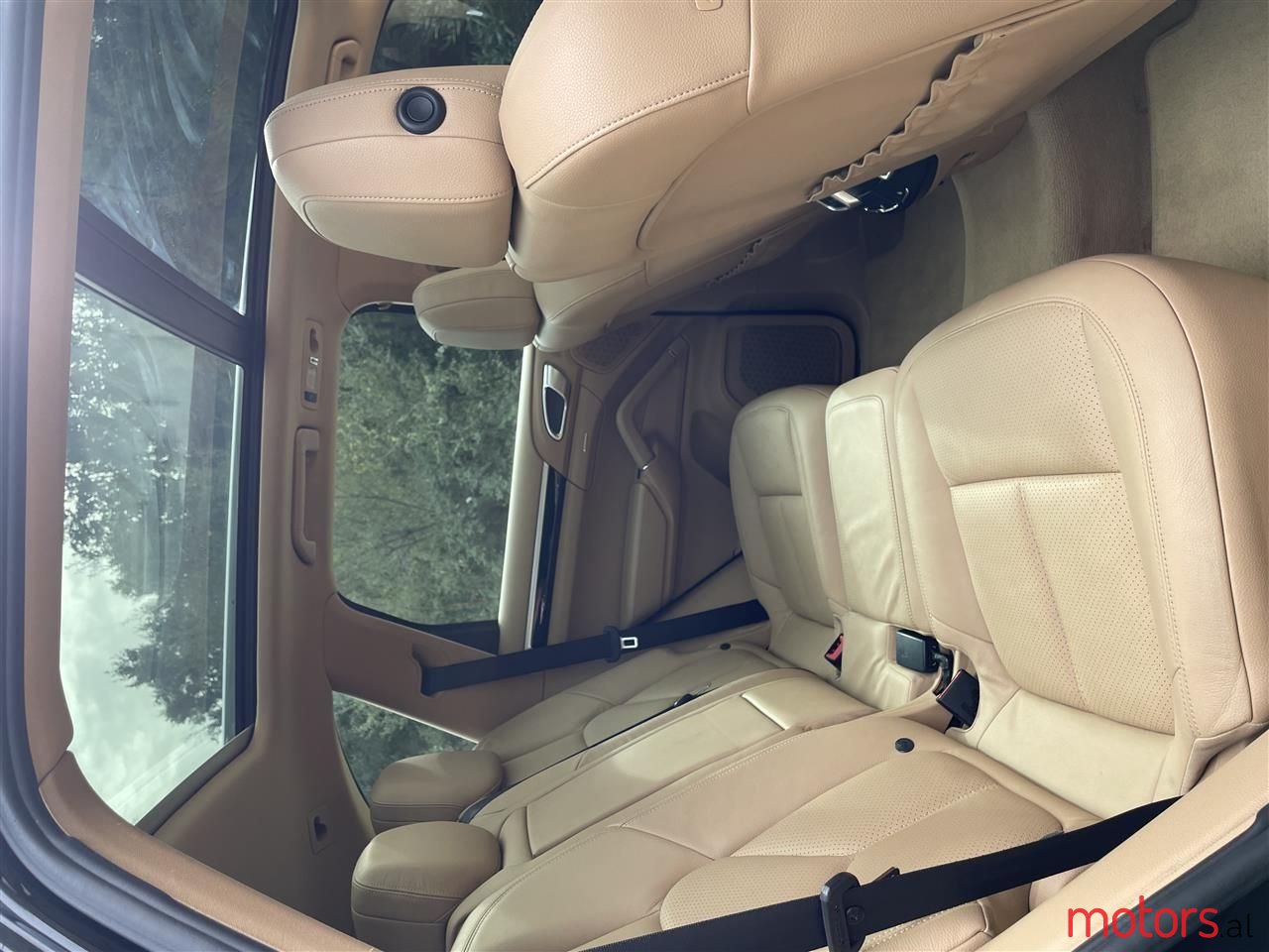 2012' Porsche Cayenne photo #5