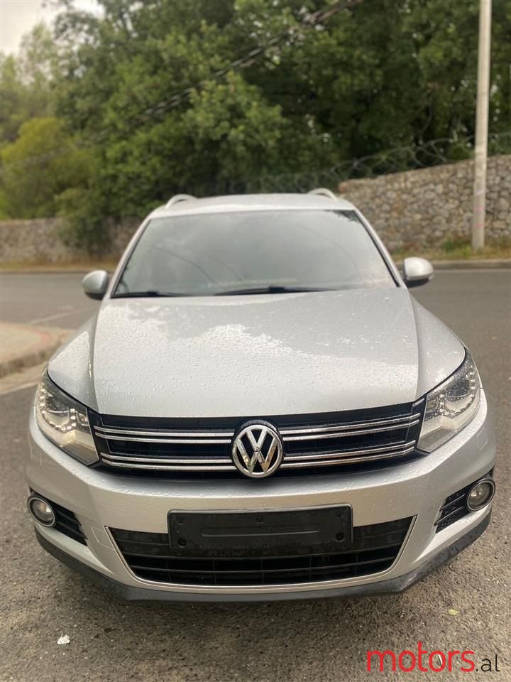 2013' Volkswagen Tiguan photo #1