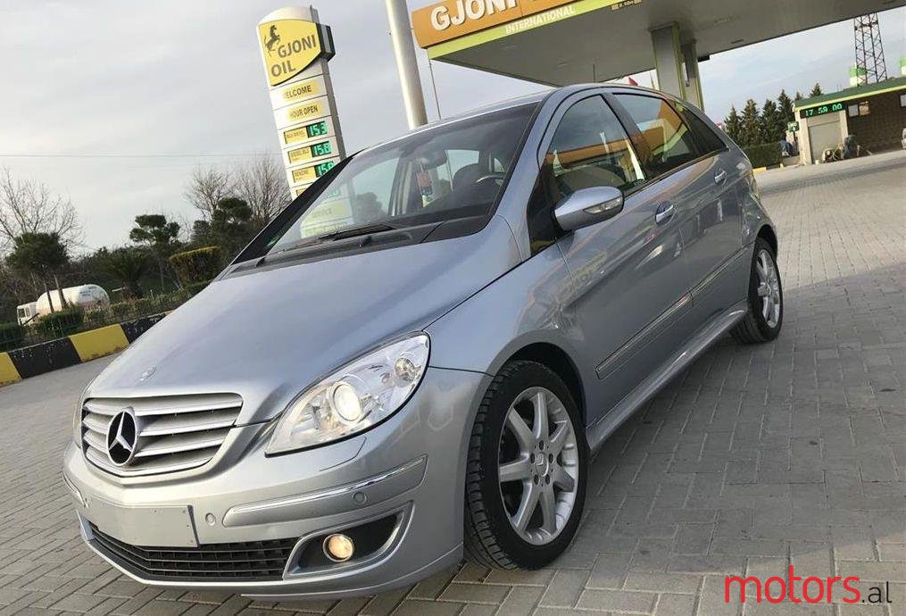 2006' Mercedes-Benz B 200 photo #1