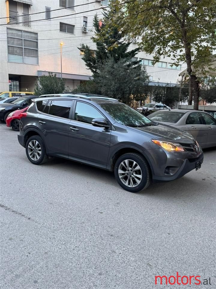 2014' Toyota RAV4 photo #4