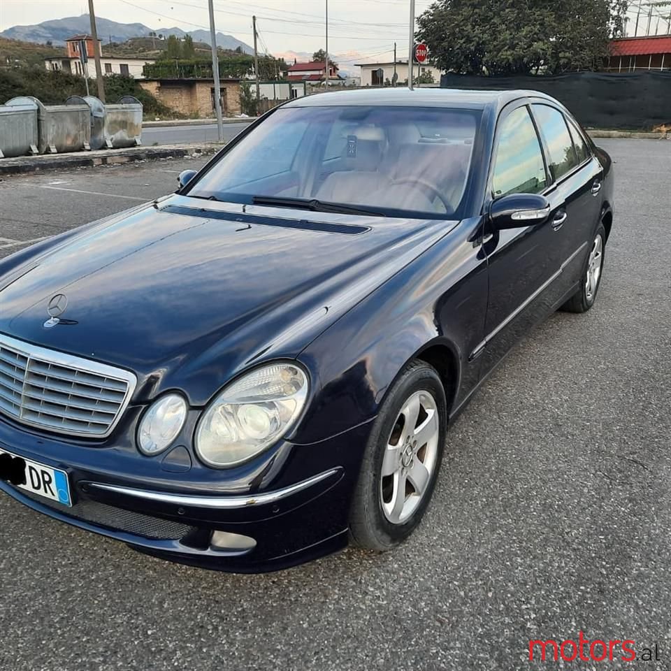 2002' Mercedes-Benz 270 photo #5