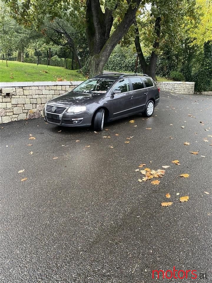 2007' Volkswagen Passat photo #5