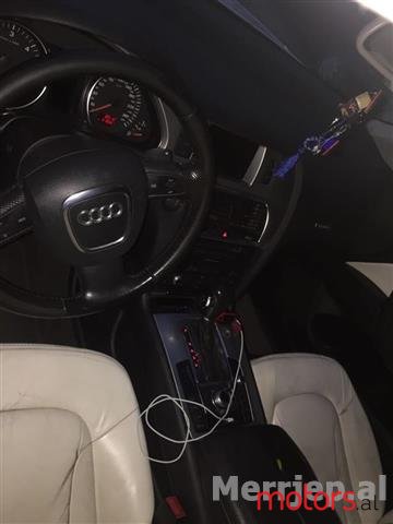 2008' Audi Q7 photo #4