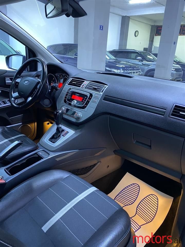 2010' Ford Kuga photo #5