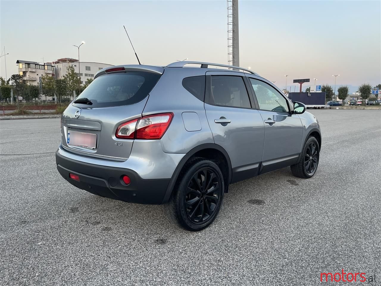 2010' Nissan Qashqai photo #2