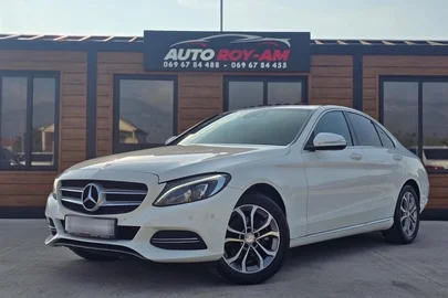 2015' Mercedes-Benz C 220