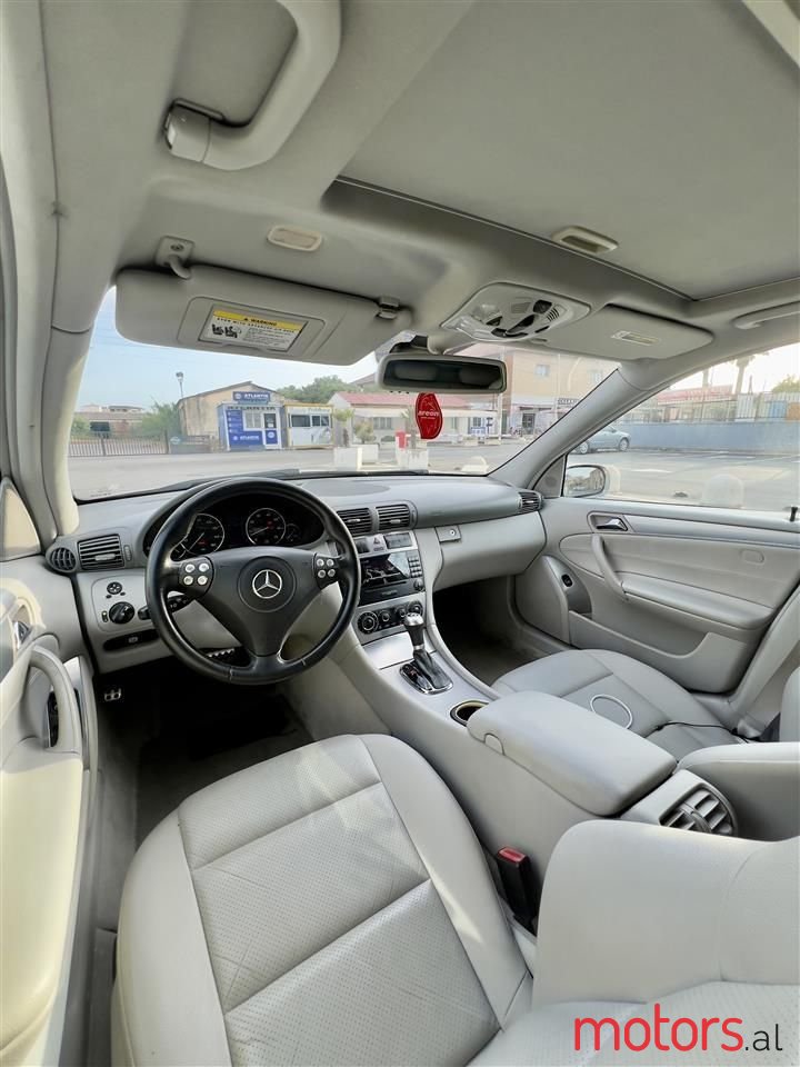2006' Mercedes-Benz C 230 photo #5