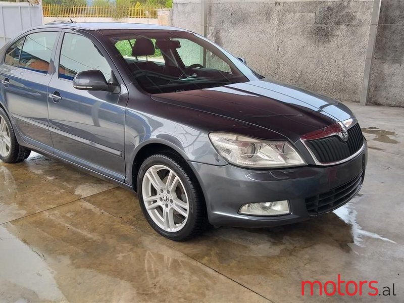 2012' Skoda Octavia photo #5