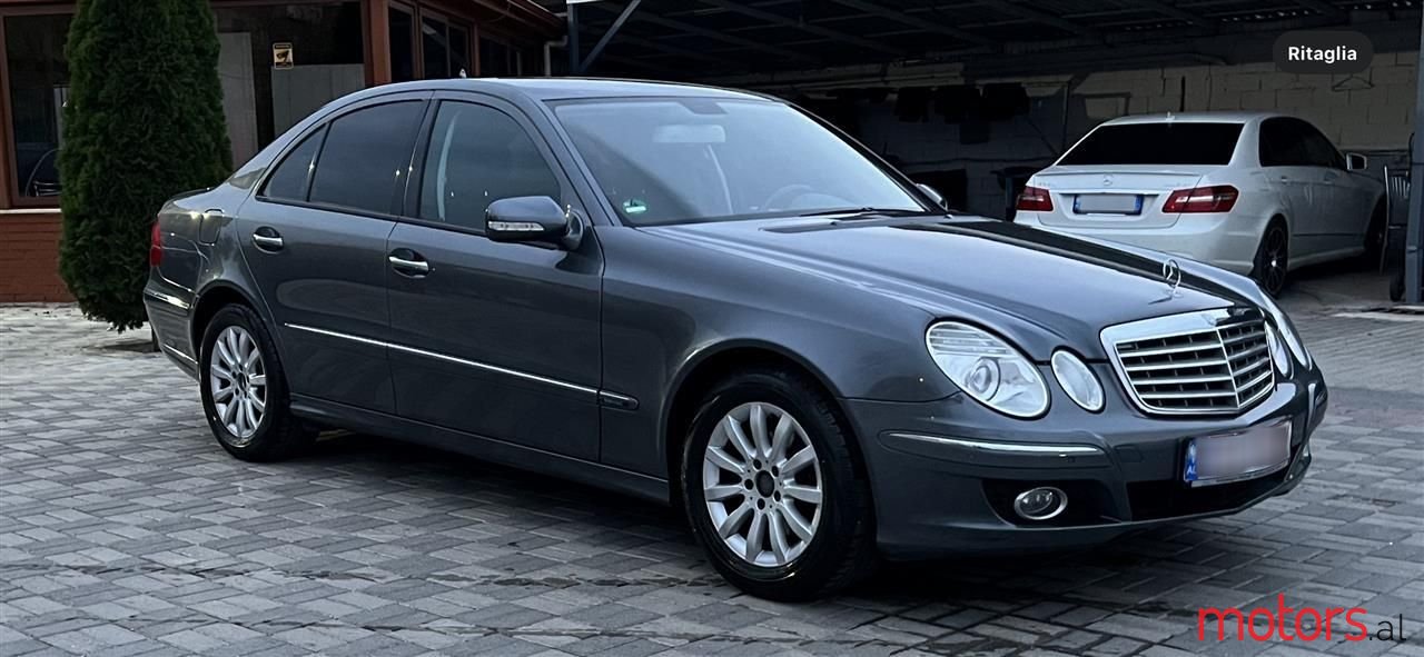 2007' Mercedes-Benz E 220 photo #3