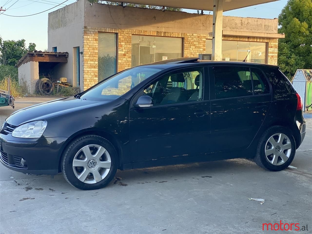 2007' Volkswagen Golf photo #6