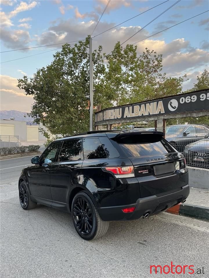 2015' Land Rover Range Rover Sport photo #3