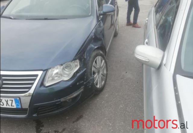 2007' Volkswagen Passat photo #1