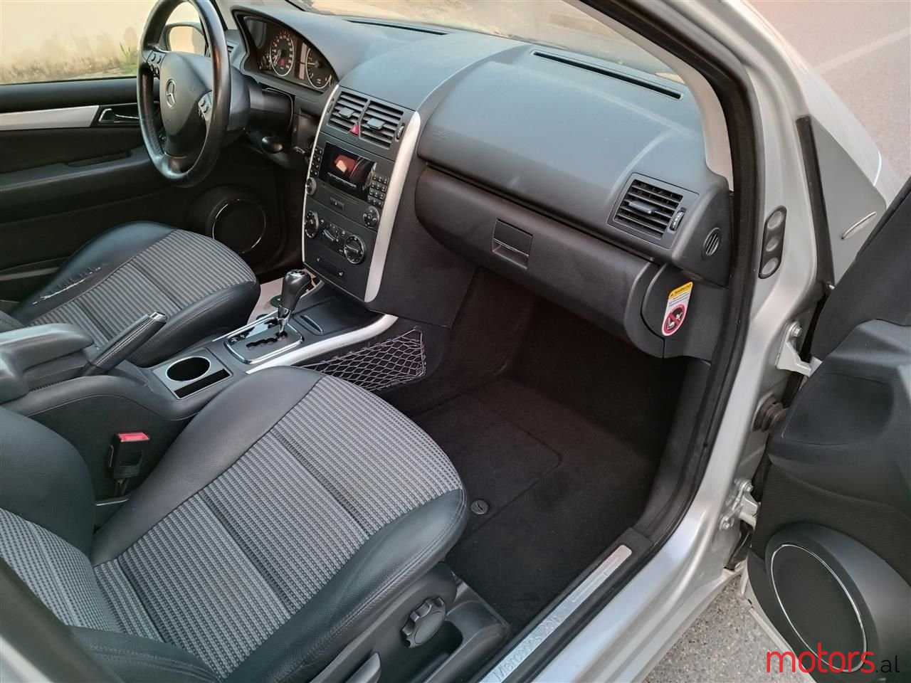 2006' Mercedes-Benz A 200 photo #6