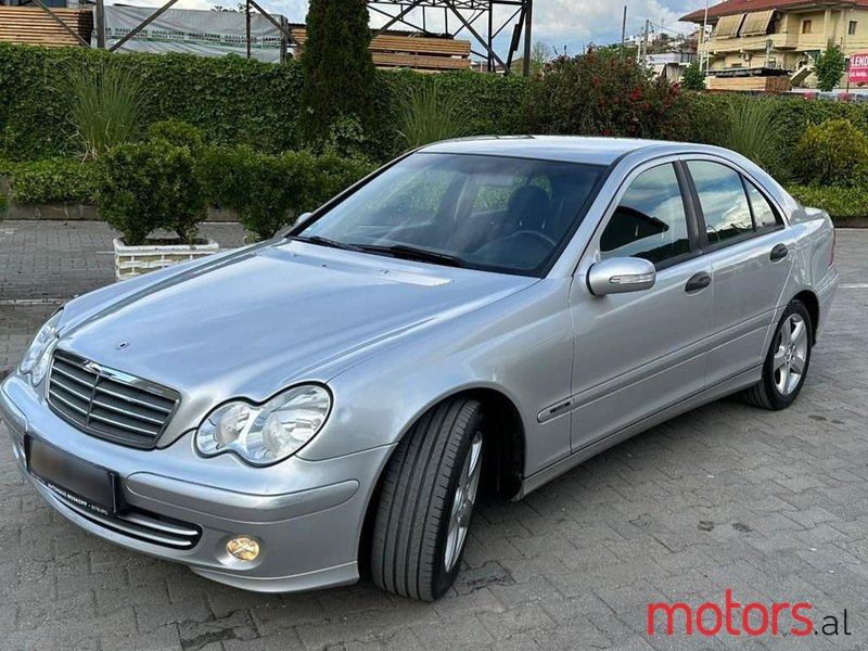 2005' Mercedes-Benz C 200 photo #4