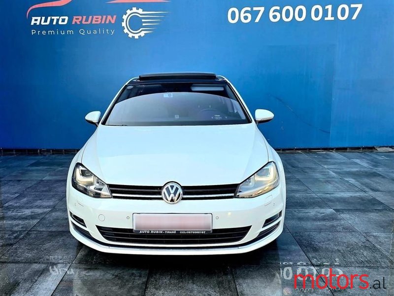 2013' Volkswagen Golf photo #3