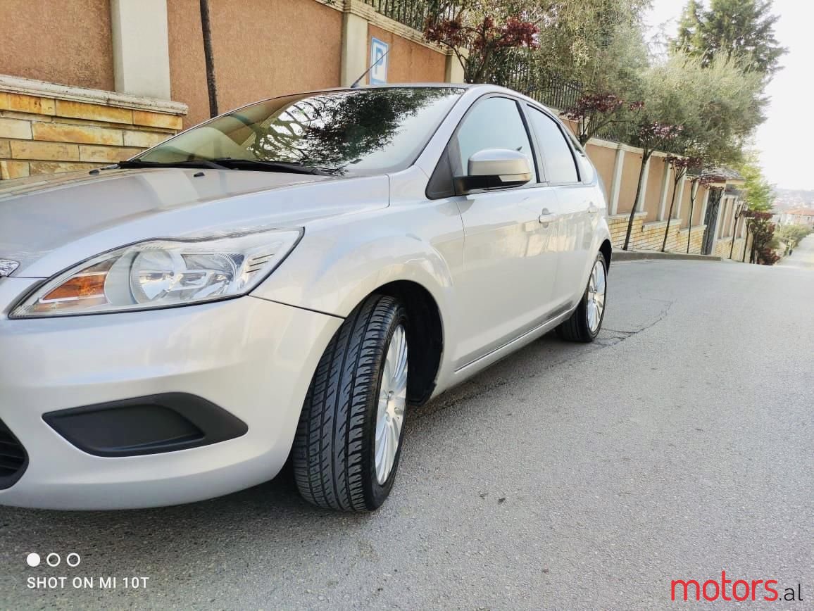 2009' Ford Focus photo #1