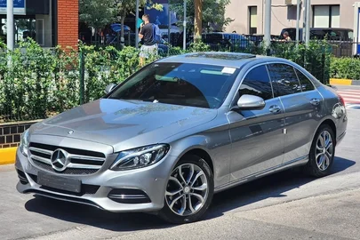2015' Mercedes-Benz C 220