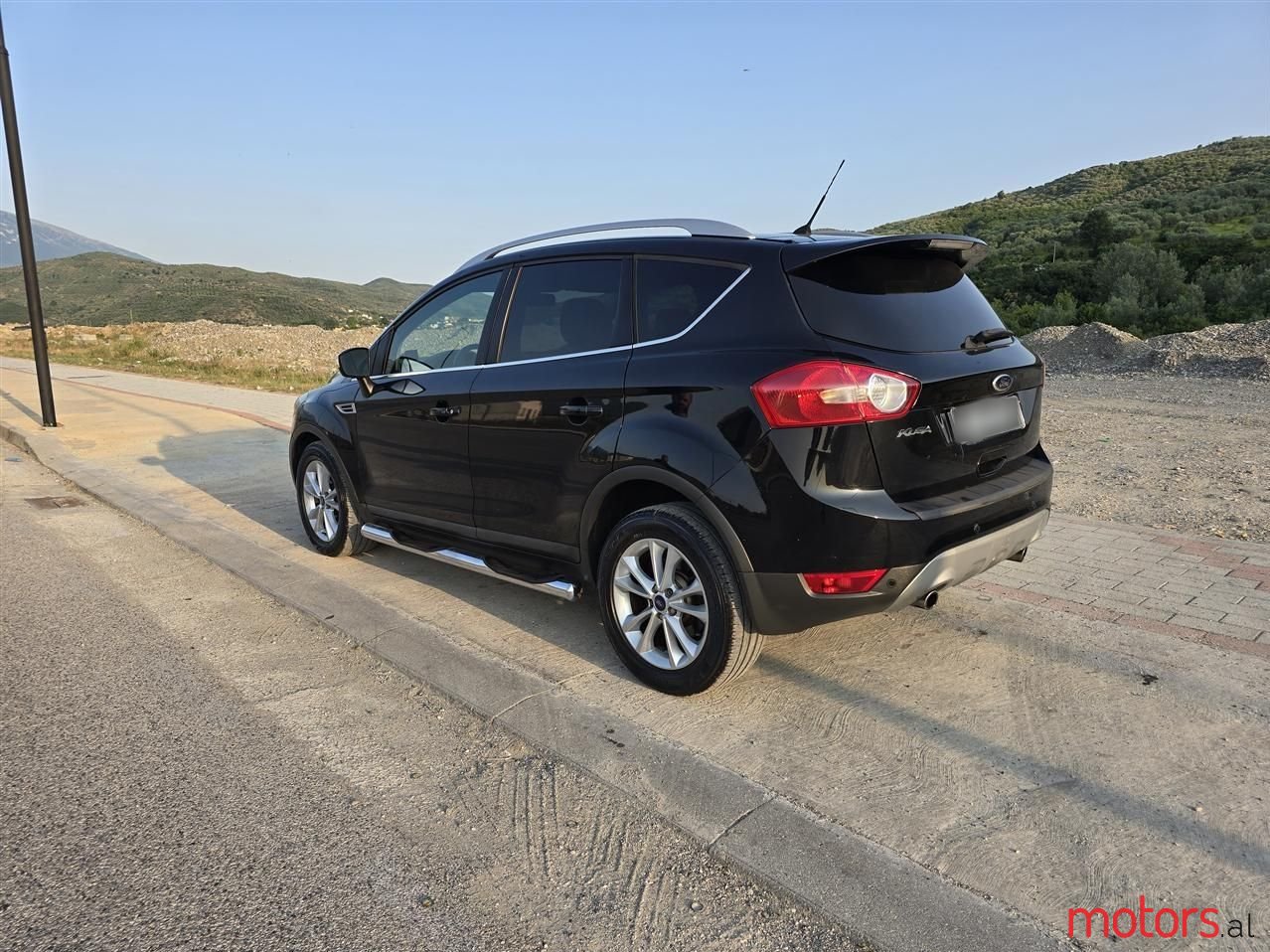 2012' Ford Kuga photo #3