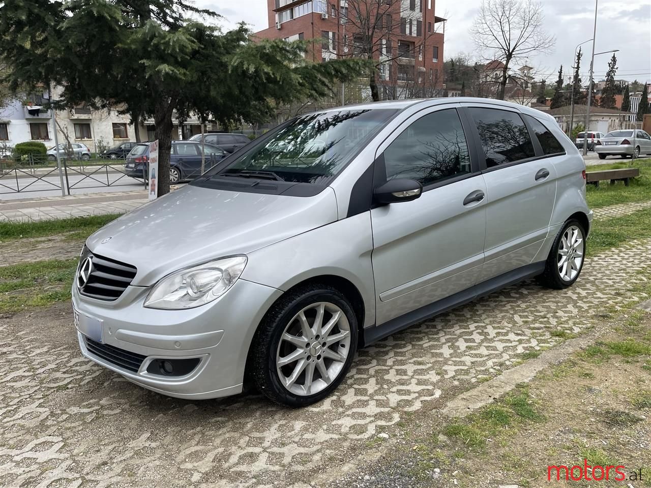 2006' Mercedes-Benz B 170 photo #2