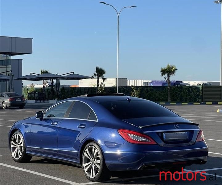 2011' Mercedes-Benz CLS 350 photo #4