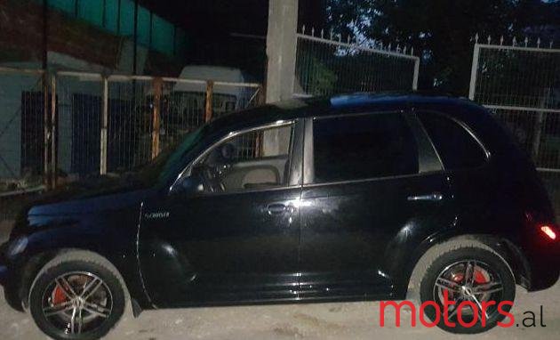 2004' Chrysler PT Cruiser photo #1