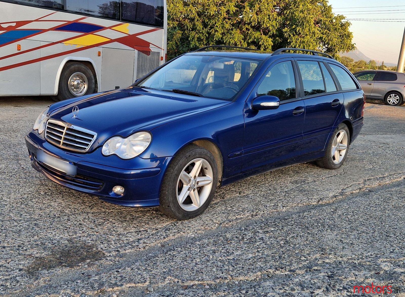 2005' Mercedes-Benz C 220 photo #1
