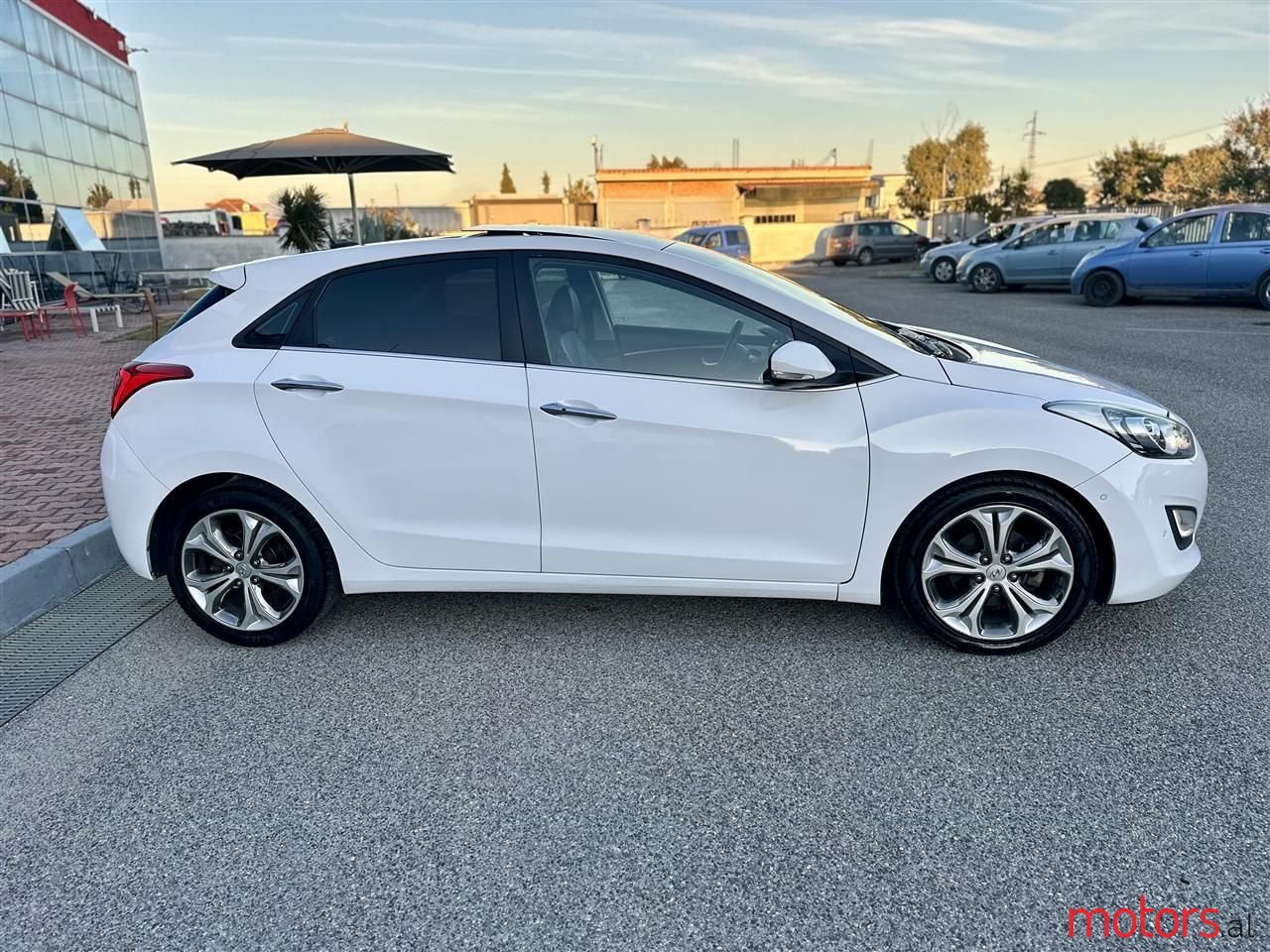 2013' Hyundai i30 photo #2