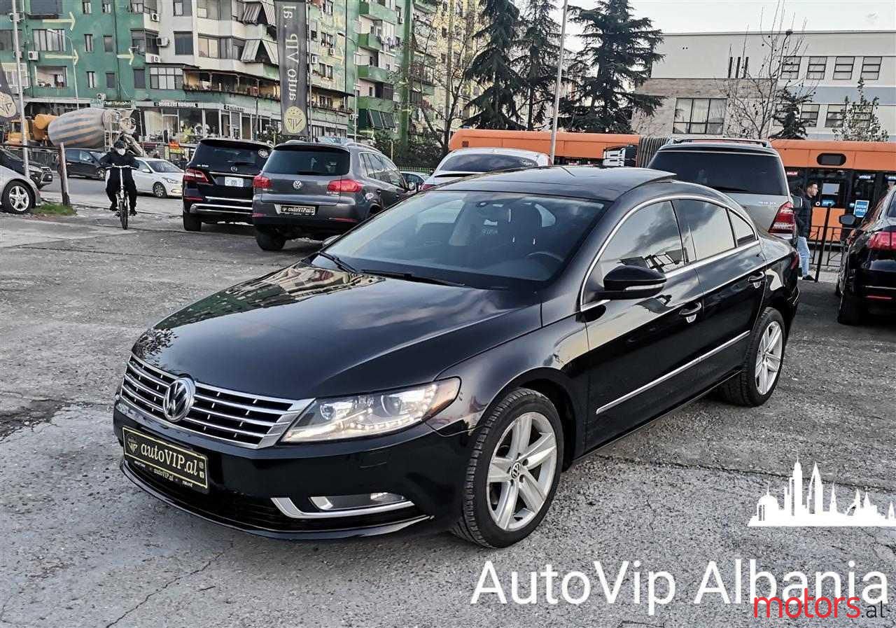 2013' Volkswagen photo #1