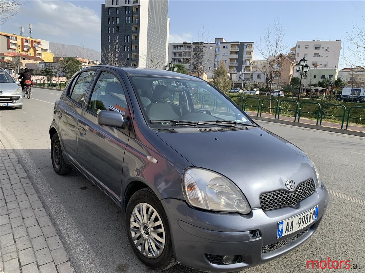 2004' Toyota Yaris photo #4