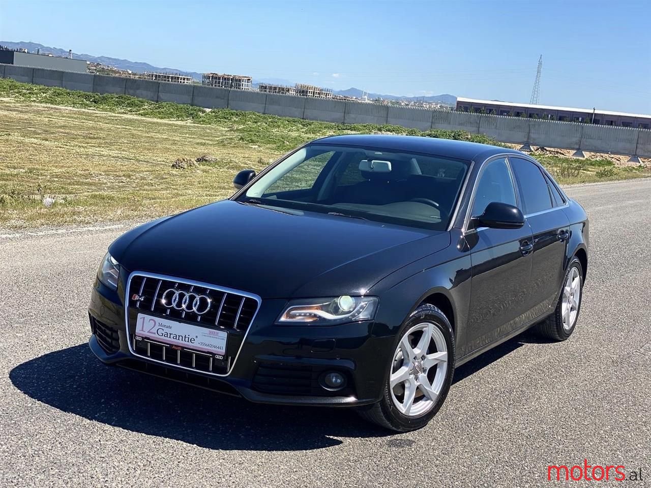 2010' Audi A4 photo #1