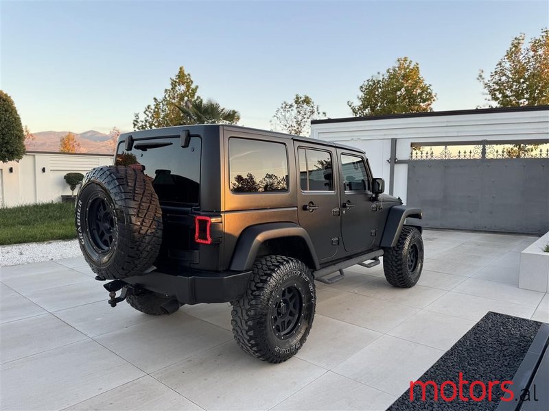 2014' Jeep Wrangler photo #4