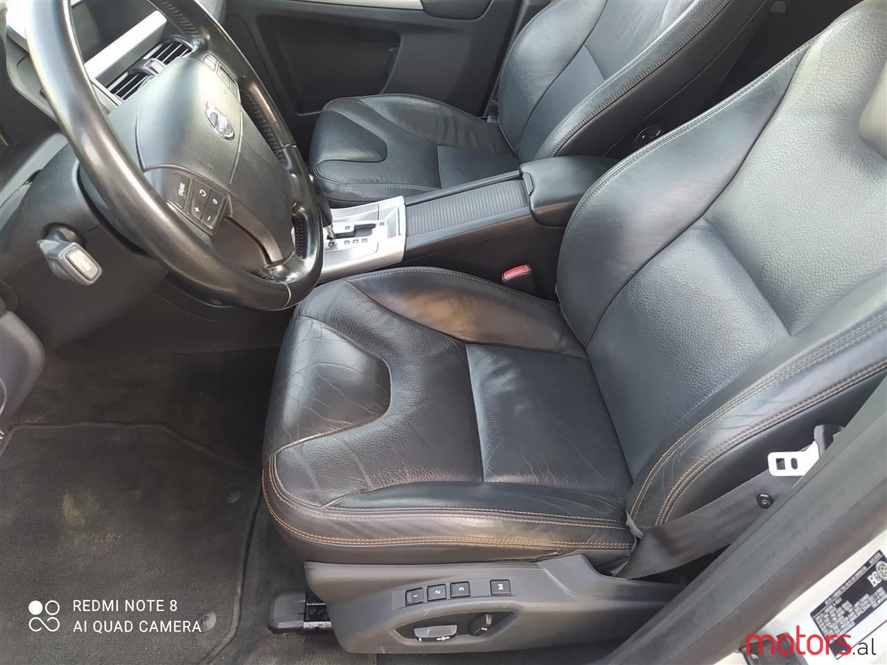 2010' Volvo Xc 60 photo #2