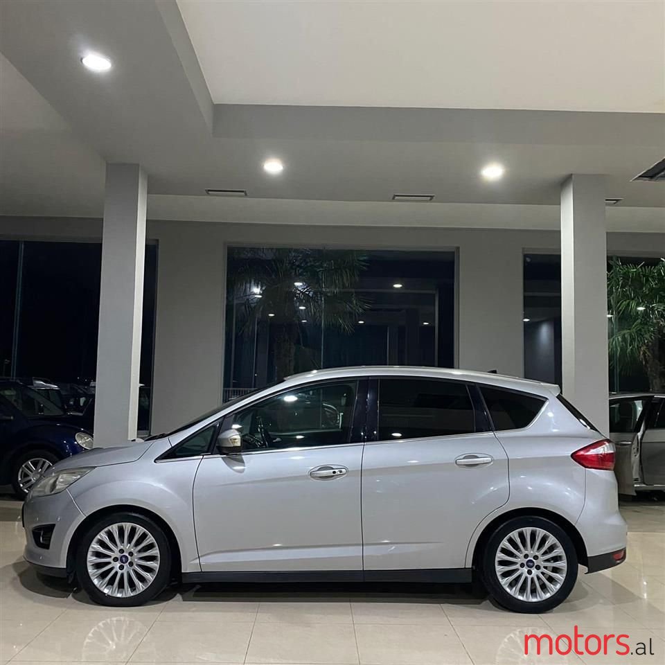 2012' Ford C-MAX photo #3