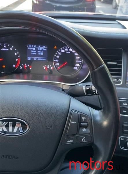 2016' Kia K7 photo #5