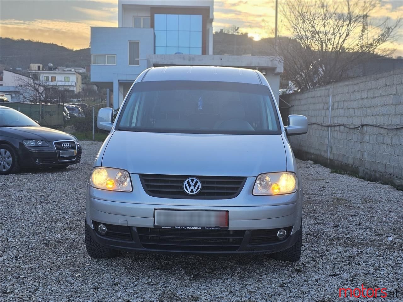 2010' Volkswagen Caddy photo #6