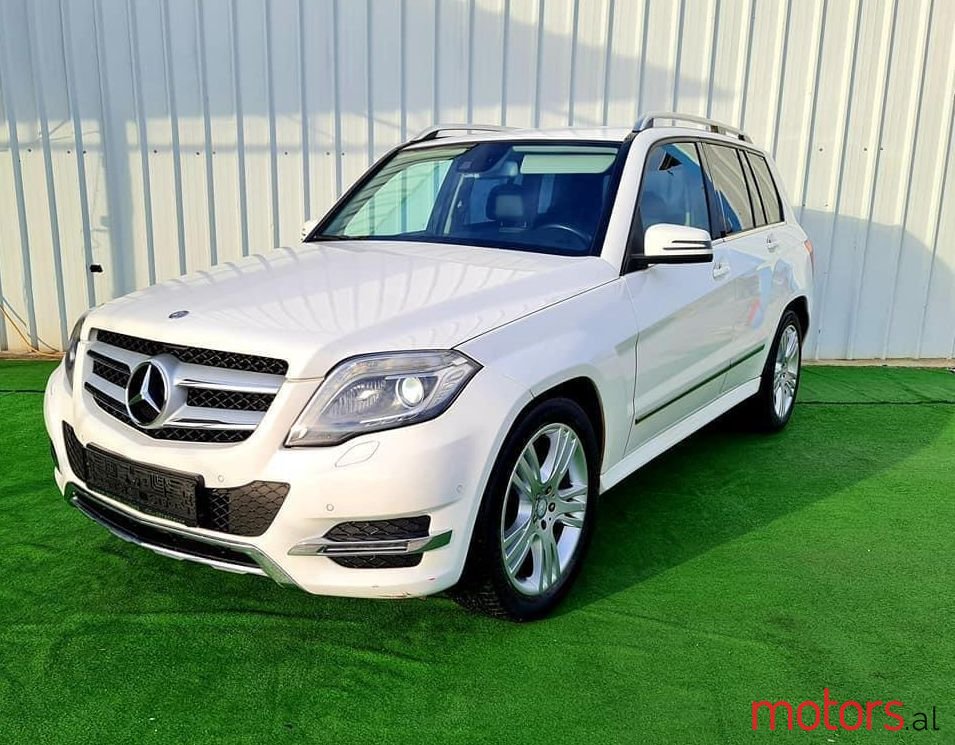 2014' Mercedes-Benz GLK 220 photo #1