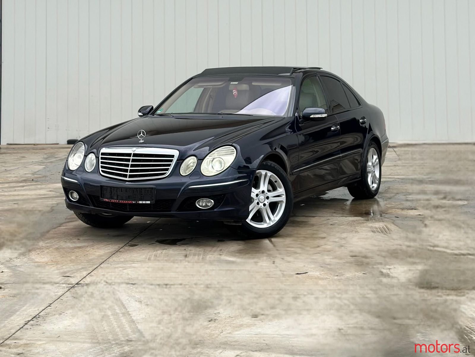 2007' Mercedes-Benz E 280 photo #1