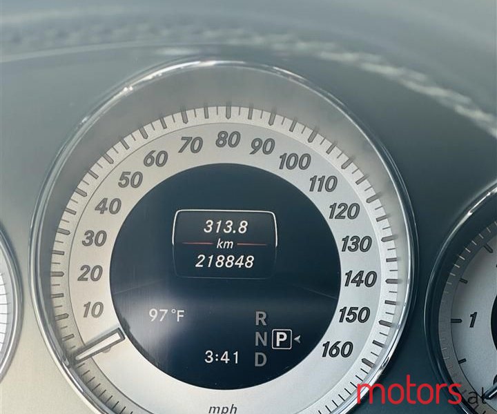 2014' Mercedes-Benz GLK 250 photo #6