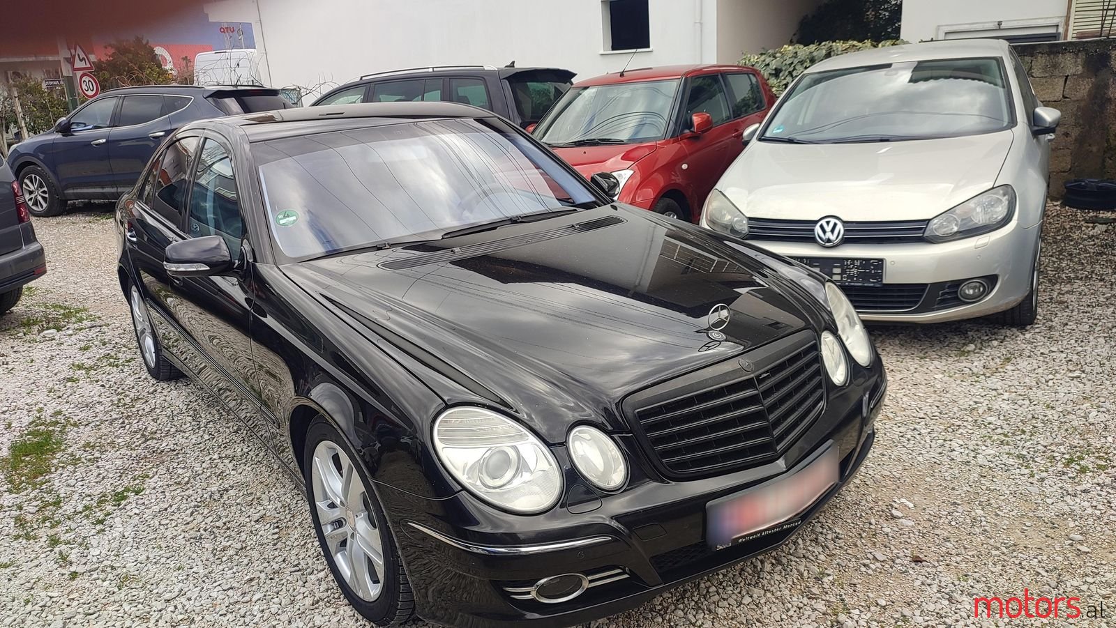 2008' Mercedes-Benz E 220 photo #2