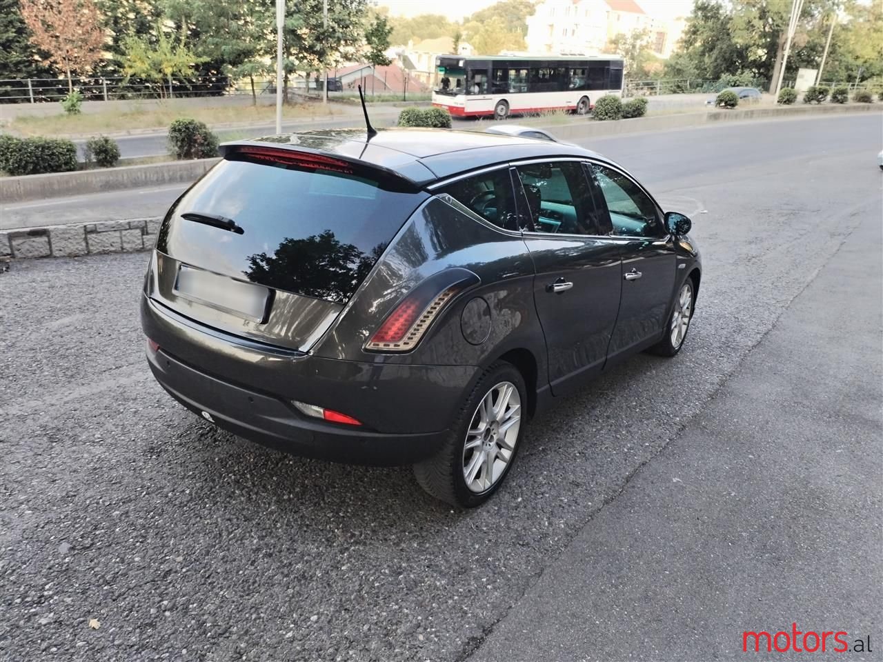 2010' Lancia Delta photo #5