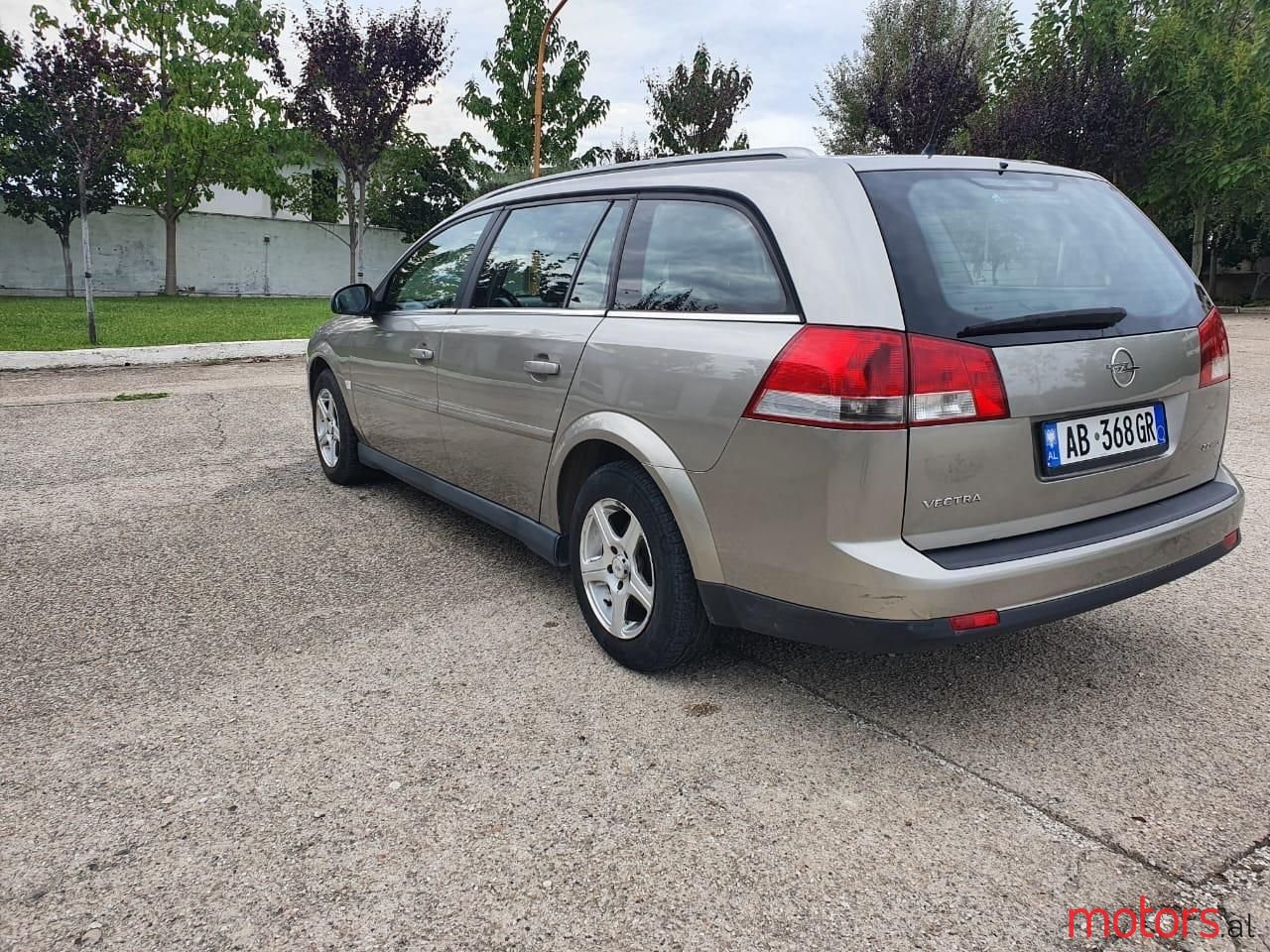 2005' Opel Vectra photo #5