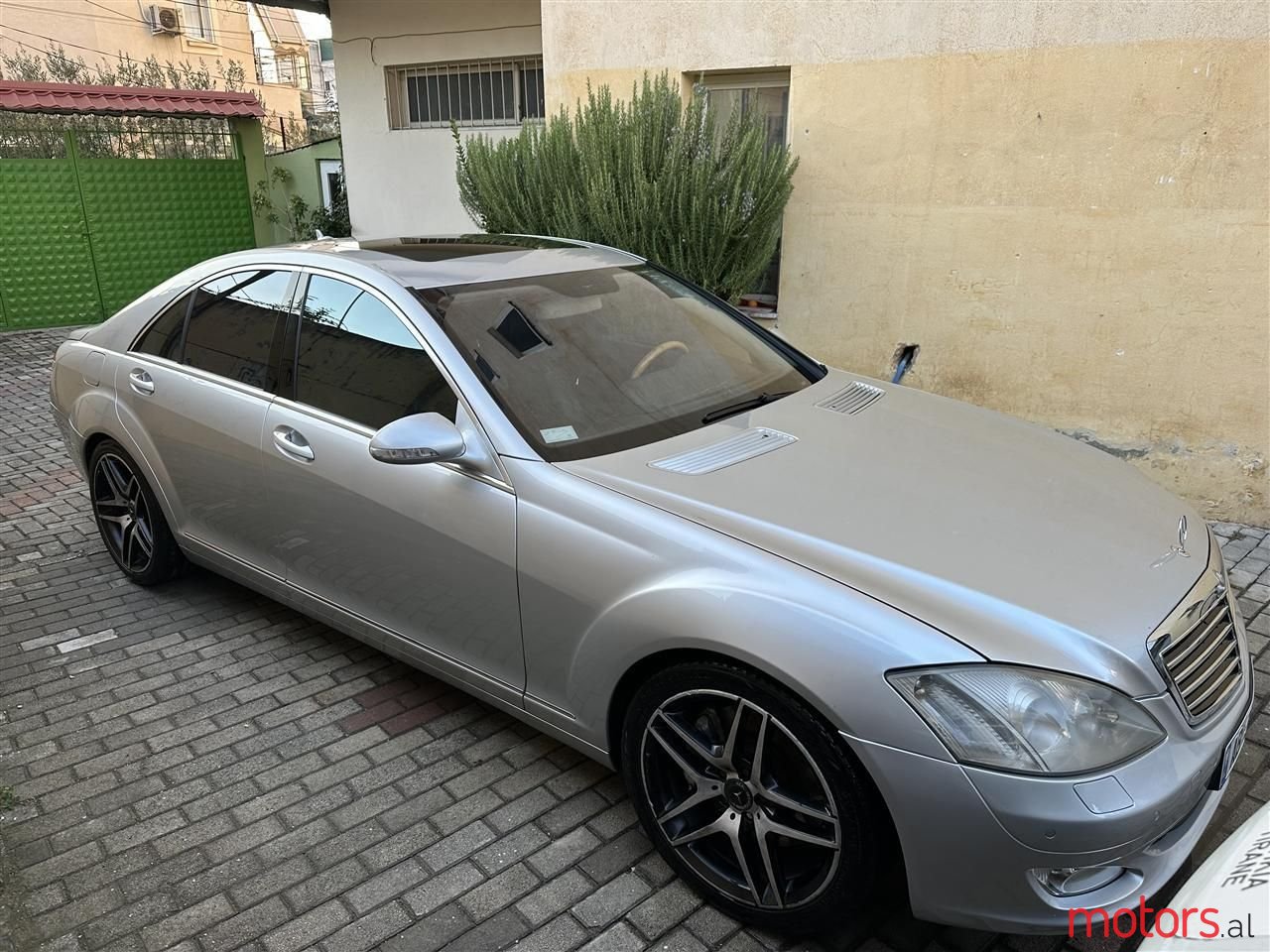 2008' Mercedes-Benz S 550 photo #2