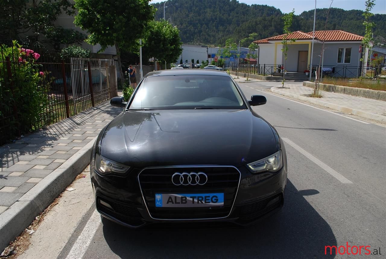 2012' Audi A5 photo #2